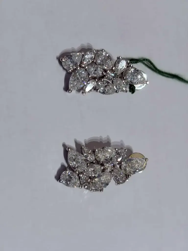 PEAR EARRINGS COLLECT