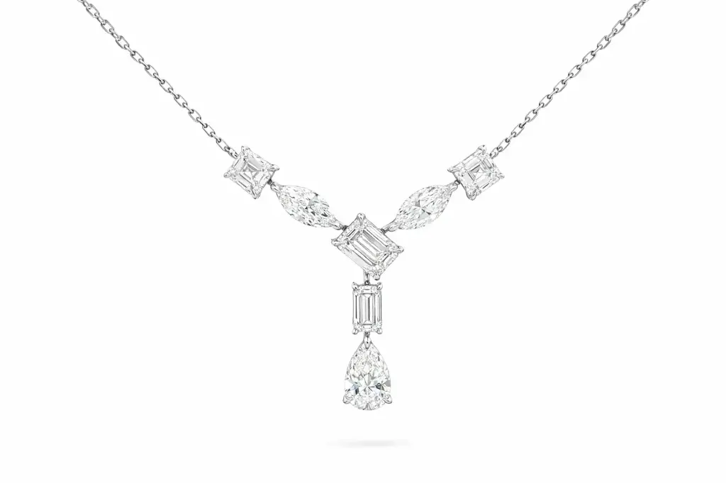 [KPC01466] Emerald V Diamond Necklace