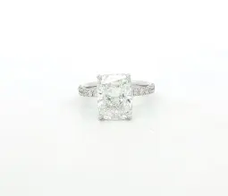 [KR21121LCUS400] Forever Elongated Cushion Diamond Ring