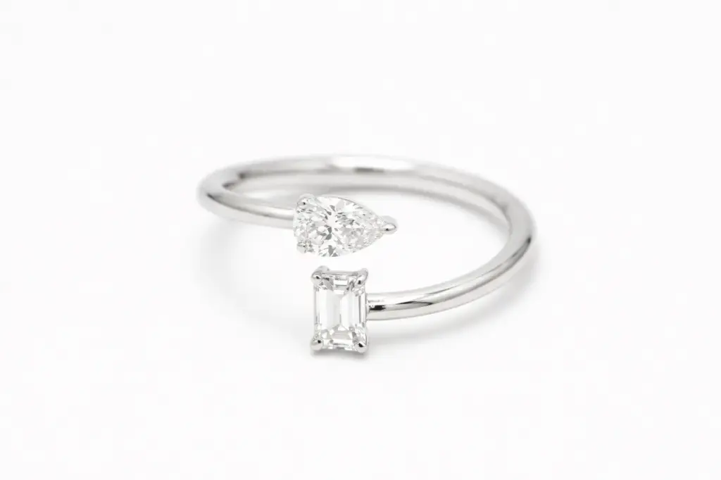 [23P20479] Circle of Bond Ring