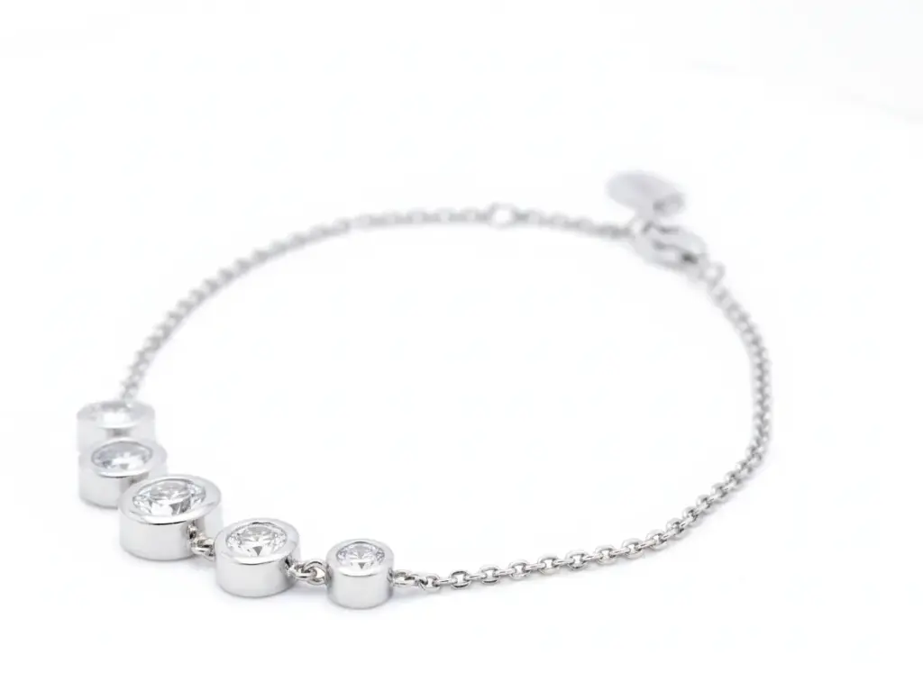 [22P14123] Graduated Diamond Bracelet