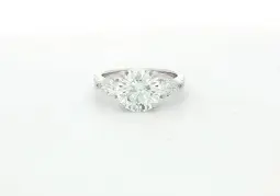 [KR20547BR300A] 18K WHITE GOLD LAB GROWN DIAMONDS RING